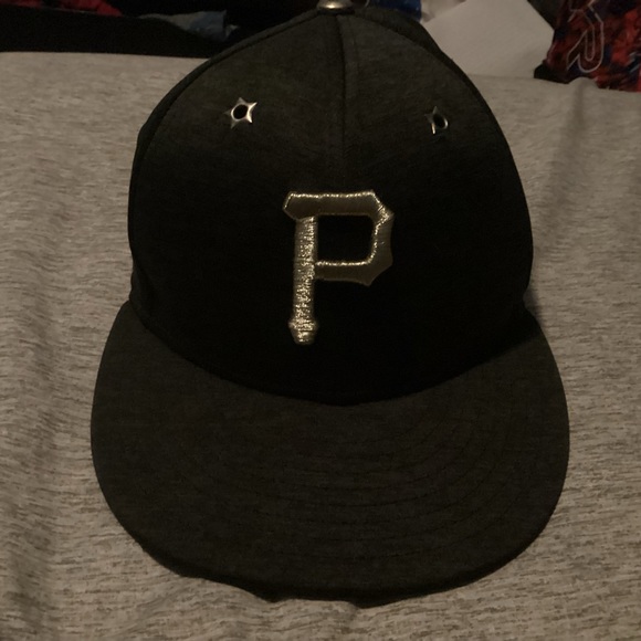New era Pirates hat from lids. - Picture 1 of 4